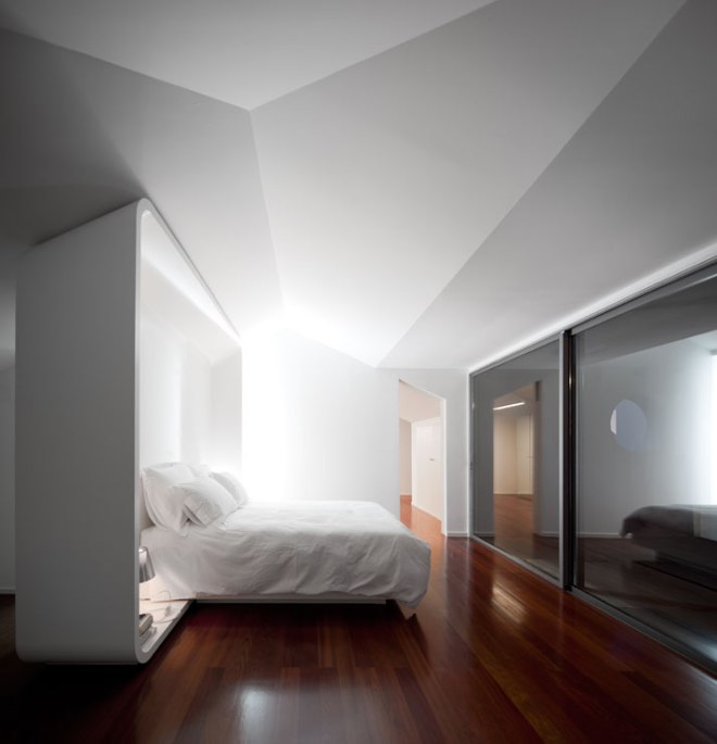 GMG-House-Pedro-Gadanho-Torres-Vedras-Portugal-photo-Fernando-Guerra-yatzer-22