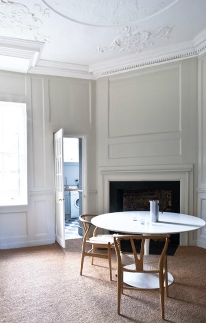 comedor con silla wishbone / dining room with wishbone chair