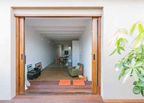 Entrada a la terraza.