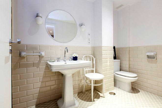 Otra vista del baño.